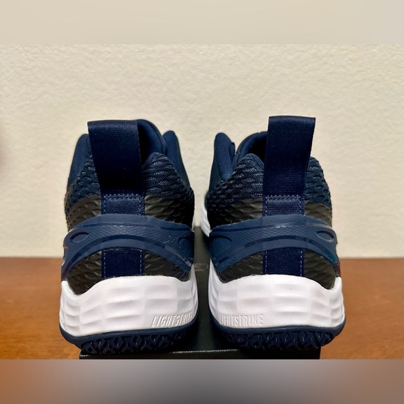 [GW3402] Mens Adidas Exhibit A Size 13.5 - Picture 4 of 9